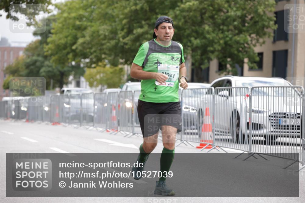 20.09.2026 - PSD Bank Halbmarathon Jannik Wohlers http://msf.ph/oto/10527039 20.09.2026 12:06:41 Laufen 26 meine-sportfotos.de