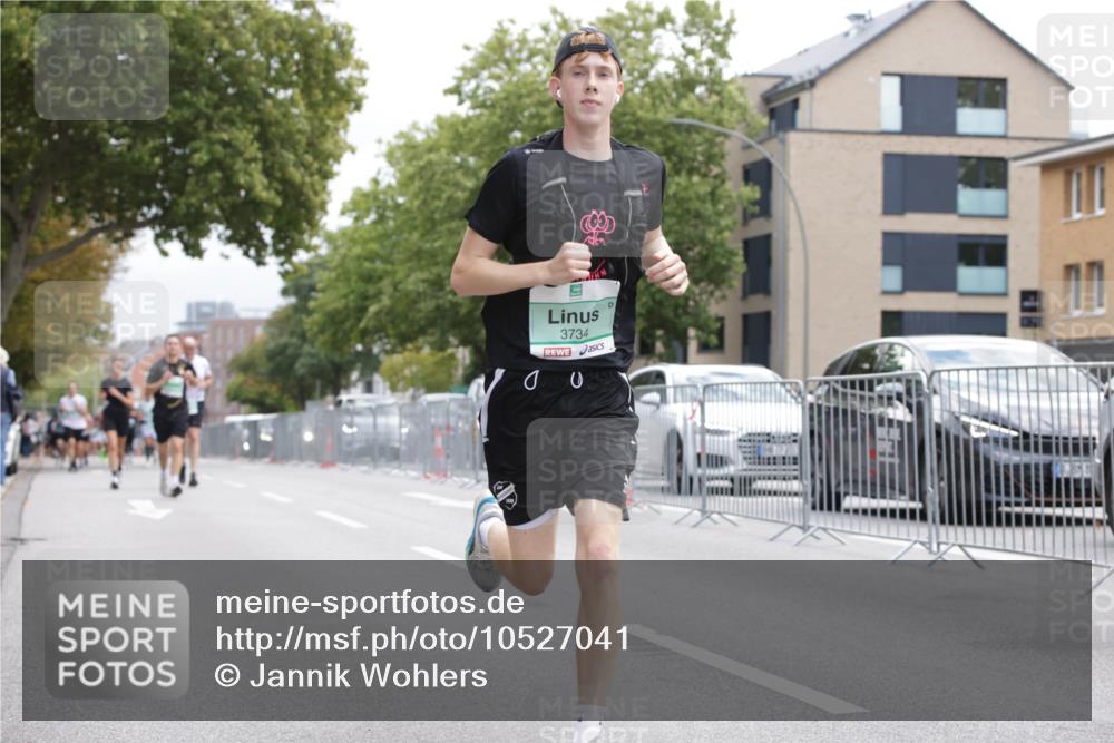 20.09.2026 - PSD Bank Halbmarathon Jannik Wohlers http://msf.ph/oto/10527041 20.09.2026 12:06:44 Laufen 3734 meine-sportfotos.de