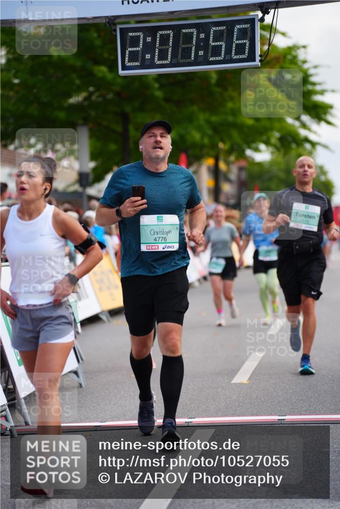 20.09.2026 - PSD Bank Halbmarathon LAZAROV Photography http://msf.ph/oto/10527055 20.09.2026 12:07:56 Ziel 1238, 1600, 1705, 2173, 3219, 3378, 3486, 3487, 4776 meine-sportfotos.de