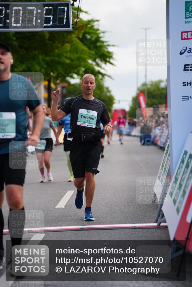 20.09.2026 - PSD Bank Halbmarathon LAZAROV Photography http://msf.ph/oto/10527070 20.09.2026 12:07:57 Ziel 1238, 1600, 1705, 2173, 3219, 3378, 3486, 3487, 4776 meine-sportfotos.de