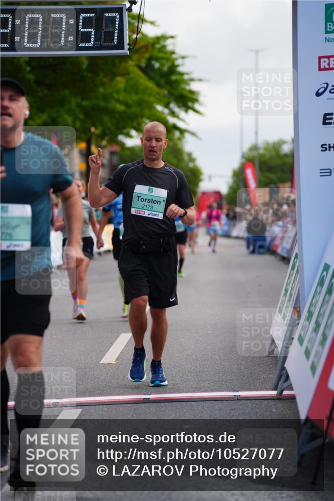 20.09.2026 - PSD Bank Halbmarathon LAZAROV Photography http://msf.ph/oto/10527077 20.09.2026 12:07:57 Ziel 1238, 1600, 1705, 2173, 3219, 3378, 3486, 3487, 4776 meine-sportfotos.de