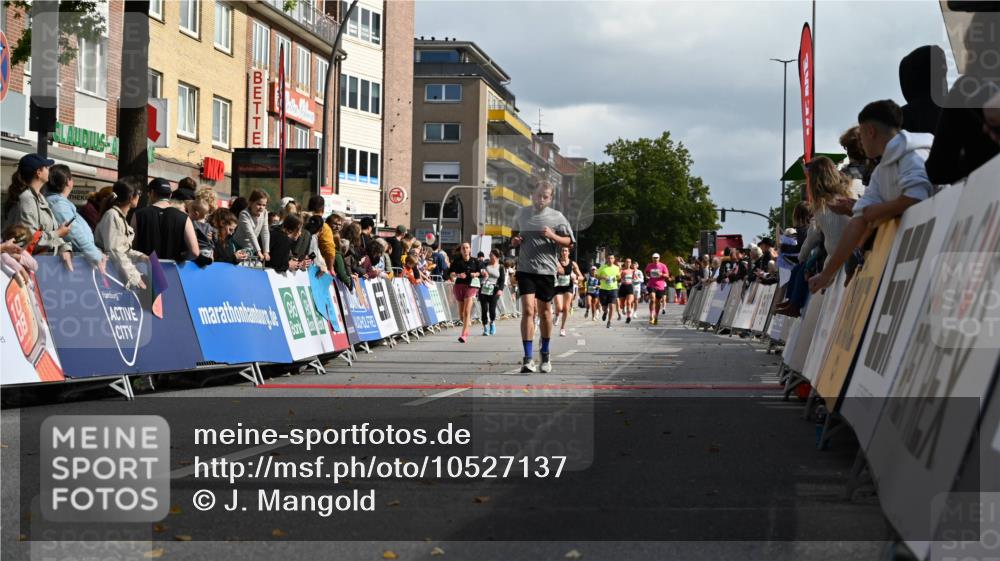 20.09.2026 - PSD Bank Halbmarathon J. Mangold http://msf.ph/oto/10527137 20.09.2026 12:09:09 Ziel 1065, 1066, 1176, 2405, 3658, 4064, 4240, 4559 meine-sportfotos.de