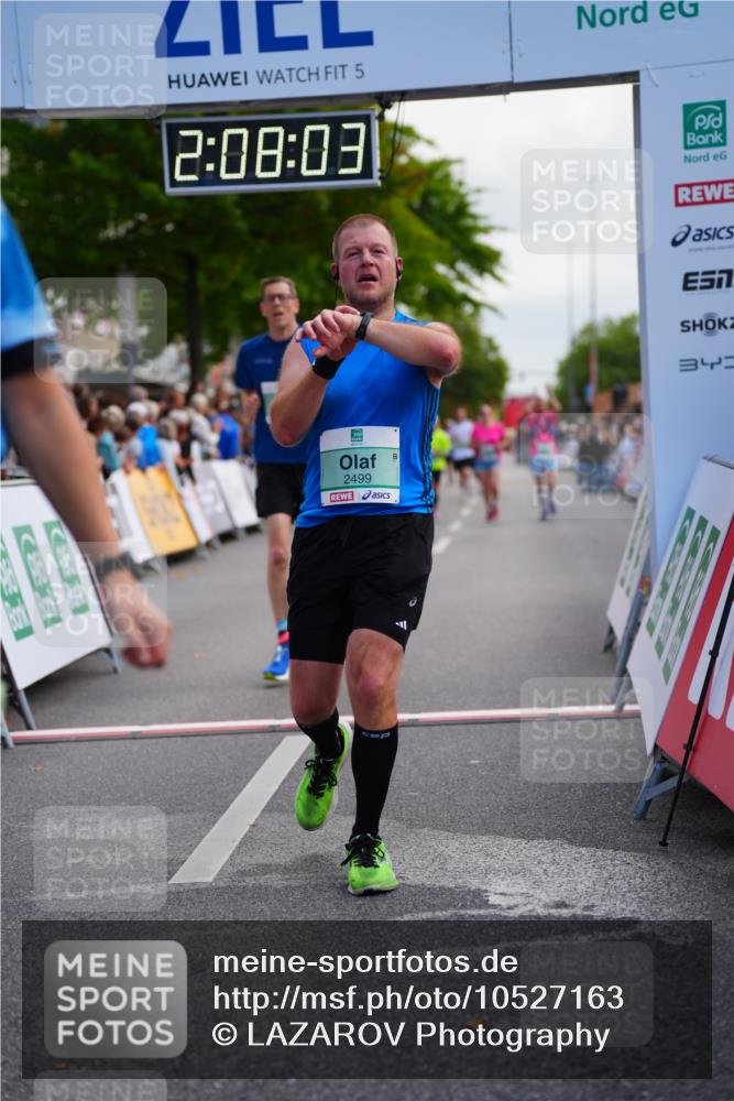 20.09.2026 - PSD Bank Halbmarathon LAZAROV Photography http://msf.ph/oto/10527163 20.09.2026 12:08:02 Ziel 1238, 2173, 2499, 3219, 3486, 3487, 4502, 4776 meine-sportfotos.de