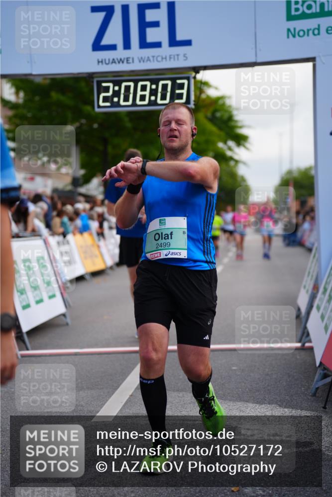 20.09.2026 - PSD Bank Halbmarathon LAZAROV Photography http://msf.ph/oto/10527172 20.09.2026 12:08:03 Ziel 1238, 2173, 2499, 3219, 3486, 3487, 4502, 4776 meine-sportfotos.de