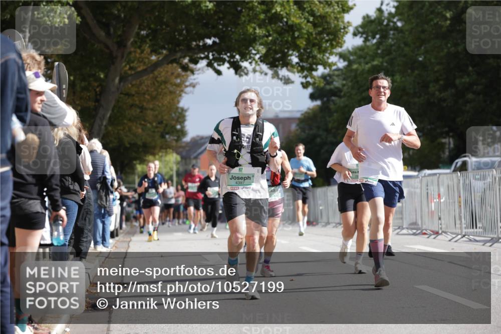20.09.2026 - PSD Bank Halbmarathon Jannik Wohlers http://msf.ph/oto/10527199 20.09.2026 12:11:51 Laufen 4397 meine-sportfotos.de