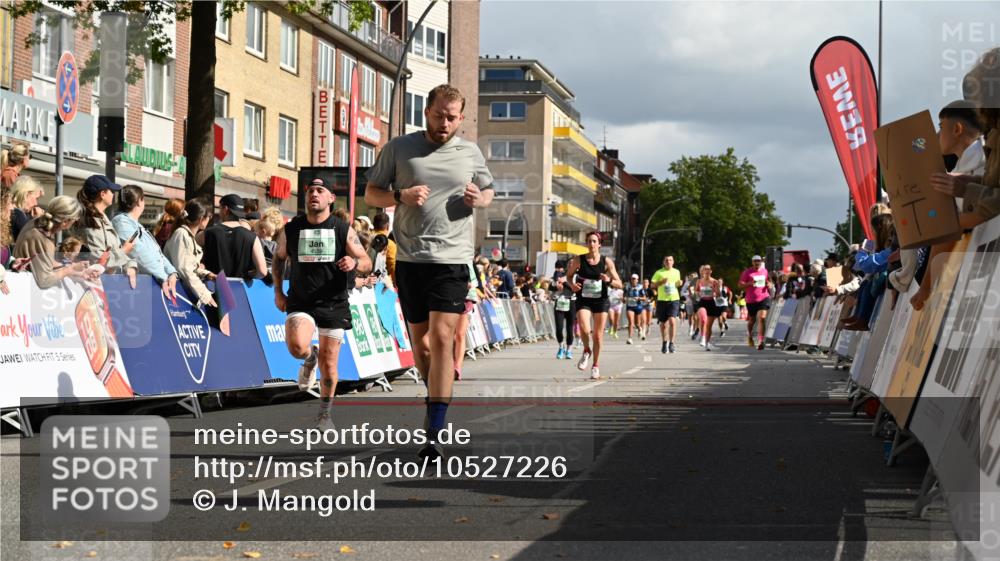 20.09.2026 - PSD Bank Halbmarathon J. Mangold http://msf.ph/oto/10527226 20.09.2026 12:09:13 Ziel 1065, 1066, 1176, 2405, 3339, 3658, 4064, 4233, 4234, 4559 meine-sportfotos.de