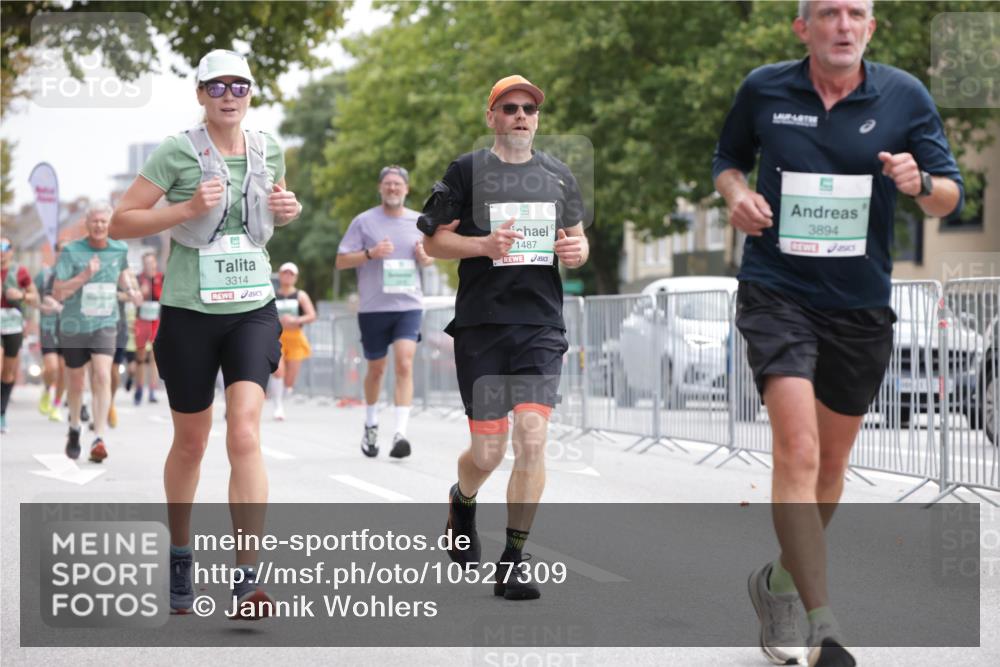 20.09.2026 - PSD Bank Halbmarathon Jannik Wohlers http://msf.ph/oto/10527309 20.09.2026 12:07:32 Laufen 3314, 1487, 3894 meine-sportfotos.de