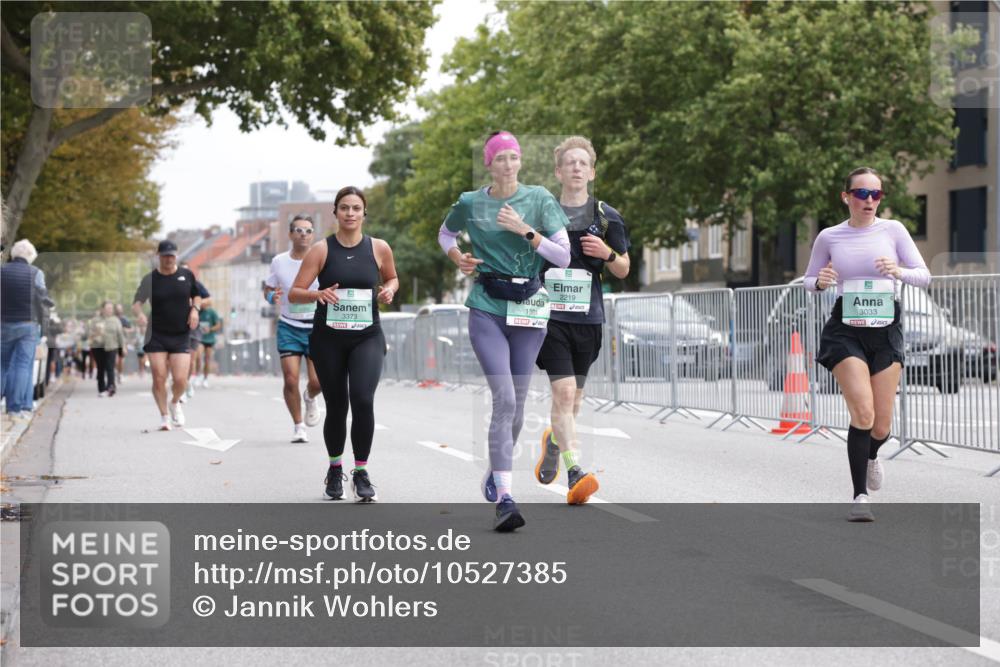 20.09.2026 - PSD Bank Halbmarathon Jannik Wohlers http://msf.ph/oto/10527385 20.09.2026 12:08:42 Laufen 3373, 1381, 2219, 3033 meine-sportfotos.de