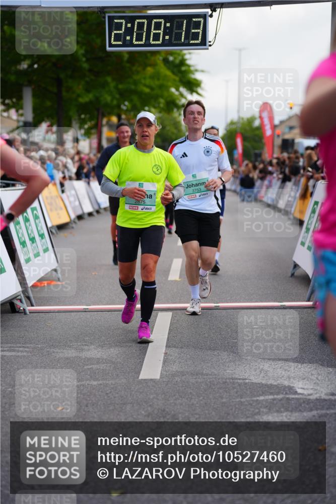 20.09.2026 - PSD Bank Halbmarathon LAZAROV Photography http://msf.ph/oto/10527460 20.09.2026 12:08:13 Ziel 1228, 1886, 2340, 2875, 2905, 2970, 3128, 3130, 3466, 3753 meine-sportfotos.de
