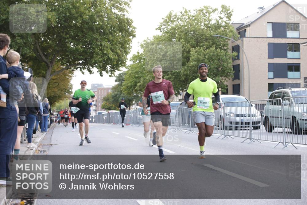20.09.2026 - PSD Bank Halbmarathon Jannik Wohlers http://msf.ph/oto/10527558 20.09.2026 12:12:54 Laufen 4401, 4402 meine-sportfotos.de