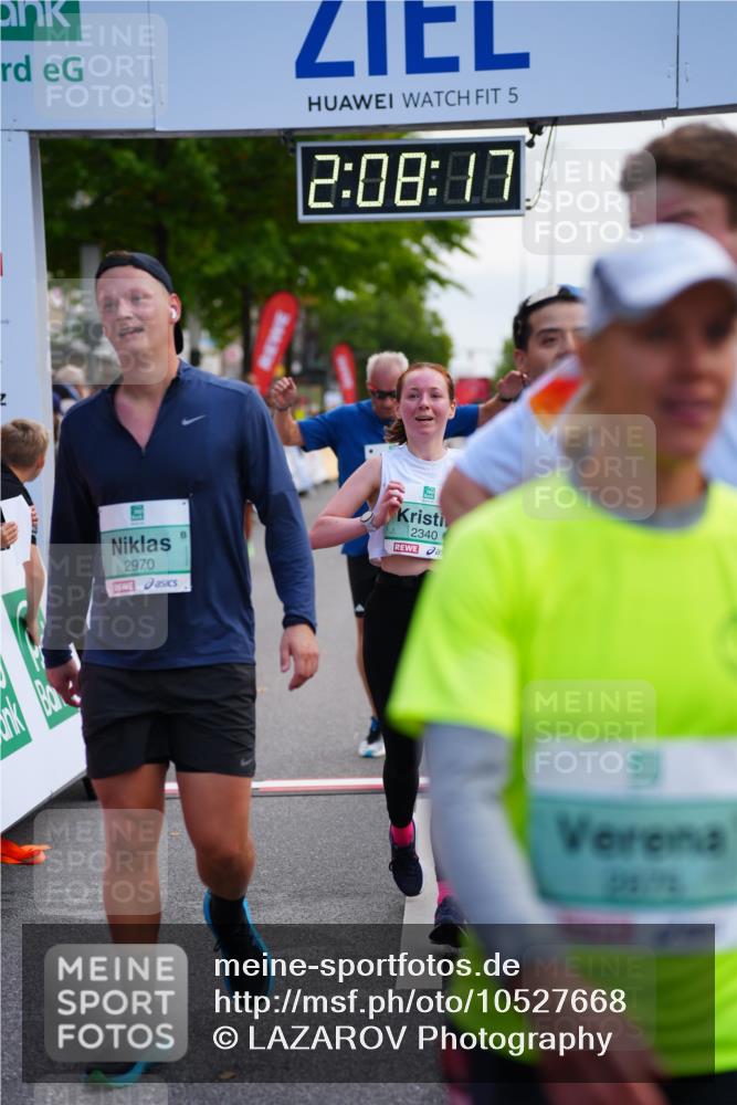 20.09.2026 - PSD Bank Halbmarathon LAZAROV Photography http://msf.ph/oto/10527668 20.09.2026 12:08:17 Ziel 1228, 1886, 2298, 2340, 2875, 2905, 2970, 3128, 3130, 3466, 3753 meine-sportfotos.de