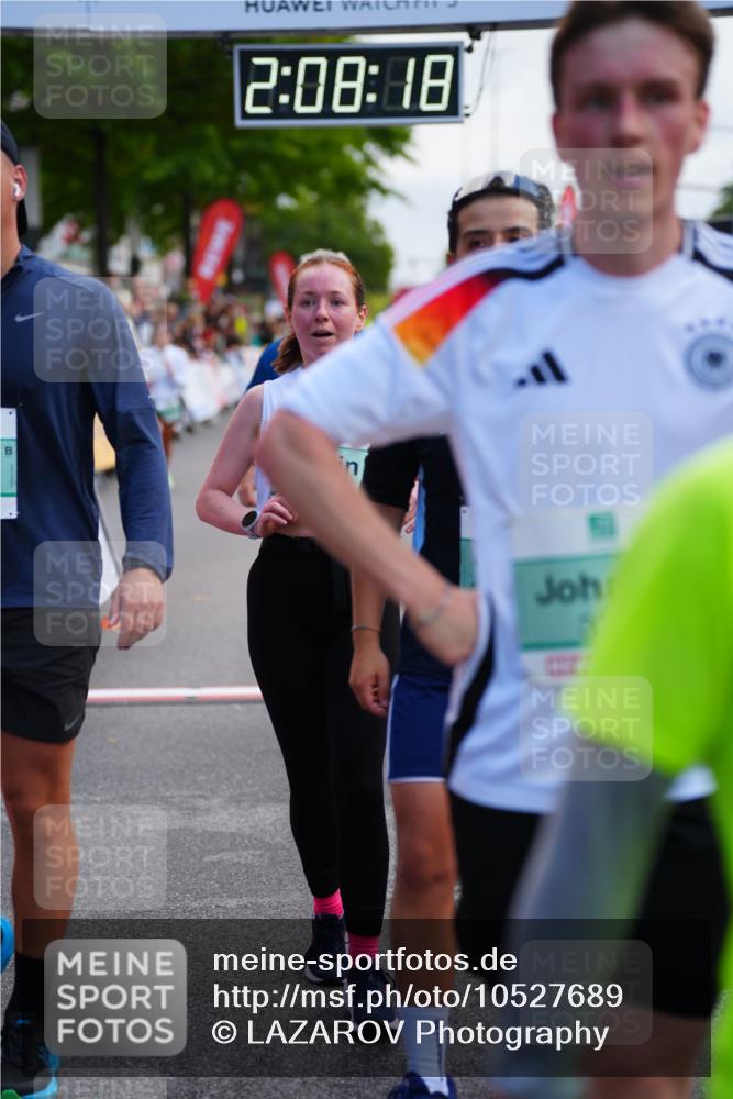 20.09.2026 - PSD Bank Halbmarathon LAZAROV Photography http://msf.ph/oto/10527689 20.09.2026 12:08:17 Ziel 1228, 1886, 2298, 2340, 2875, 2905, 2970, 3128, 3130, 3466, 3753 meine-sportfotos.de