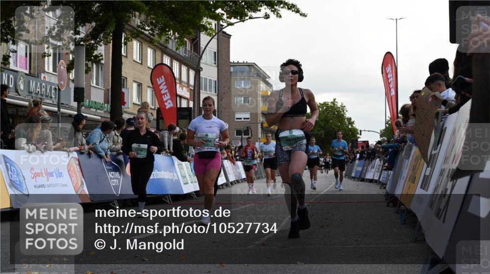 20.09.2026 - PSD Bank Halbmarathon J. Mangold http://msf.ph/oto/10527734 20.09.2026 12:10:00 Ziel 1075, 1076, 1179, 1180, 1878, 1942, 2278, 2497, 2667, 2826, 2963, 3338, 3897, 4301, 4397, 4490 meine-sportfotos.de
