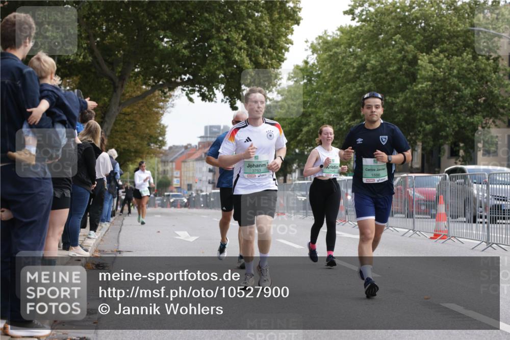 20.09.2026 - PSD Bank Halbmarathon Jannik Wohlers http://msf.ph/oto/10527900 20.09.2026 12:09:54 Laufen 3753, 1886 meine-sportfotos.de