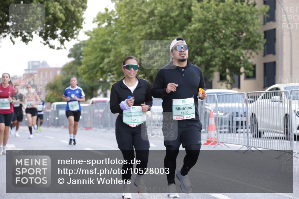 20.09.2026 - PSD Bank Halbmarathon Jannik Wohlers http://msf.ph/oto/10528003 20.09.2026 12:13:48 Laufen 1419, 1420 meine-sportfotos.de