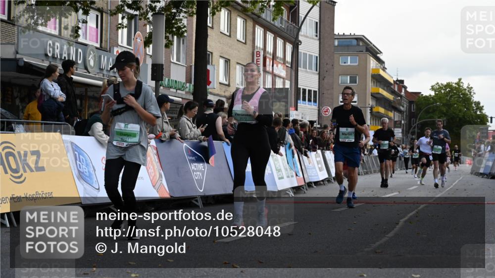 20.09.2026 - PSD Bank Halbmarathon J. Mangold http://msf.ph/oto/10528048 20.09.2026 12:10:36 Ziel 1037, 1303, 2072, 3122, 3472, 3829, 3877, 4024, 4083, 4186, 4530, 4701 meine-sportfotos.de