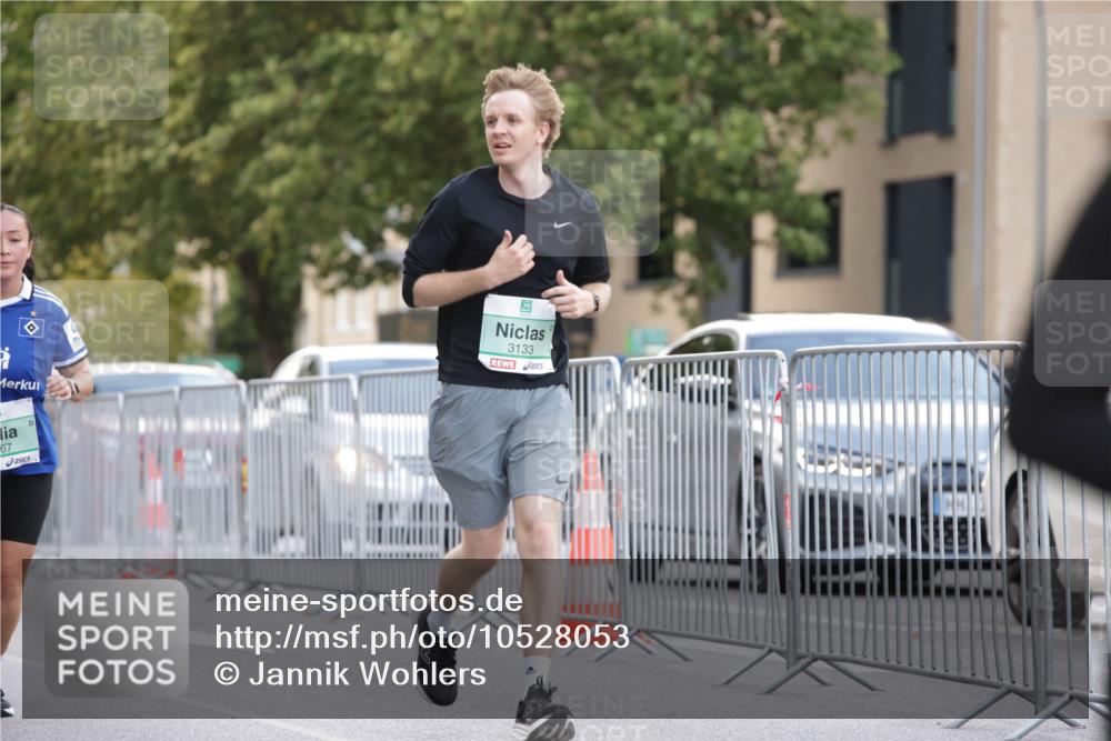 20.09.2026 - PSD Bank Halbmarathon Jannik Wohlers http://msf.ph/oto/10528053 20.09.2026 12:13:50 Laufen 67, 3133 meine-sportfotos.de