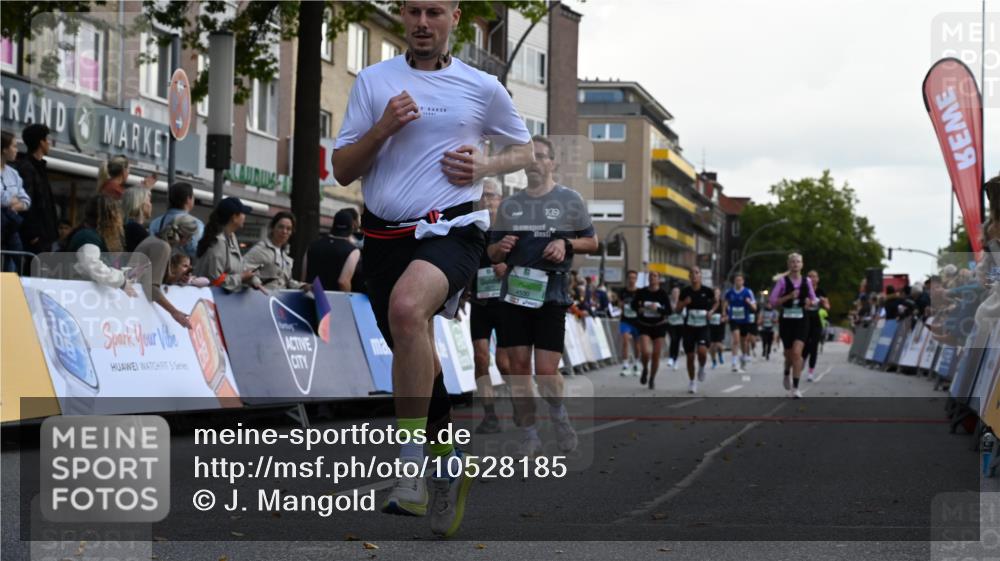 20.09.2026 - PSD Bank Halbmarathon J. Mangold http://msf.ph/oto/10528185 20.09.2026 12:10:41 Ziel 1569, 1756, 2072, 3122, 3344, 3396, 3475, 3680, 3877, 4083, 4186, 4530, 4701 meine-sportfotos.de