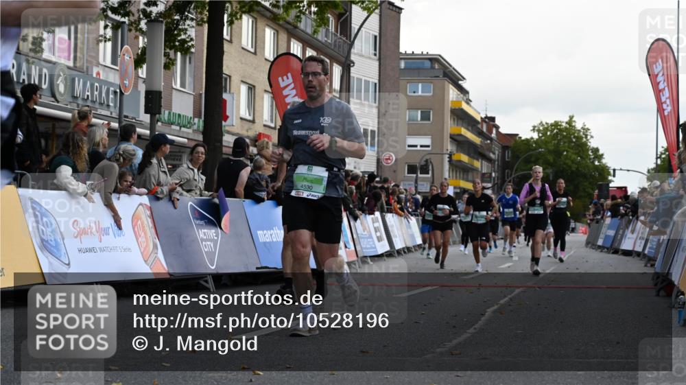 20.09.2026 - PSD Bank Halbmarathon J. Mangold http://msf.ph/oto/10528196 20.09.2026 12:10:42 Ziel 1569, 1756, 2072, 2335, 3122, 3344, 3396, 3475, 3680, 3752, 3877, 4083, 4186, 4530 meine-sportfotos.de