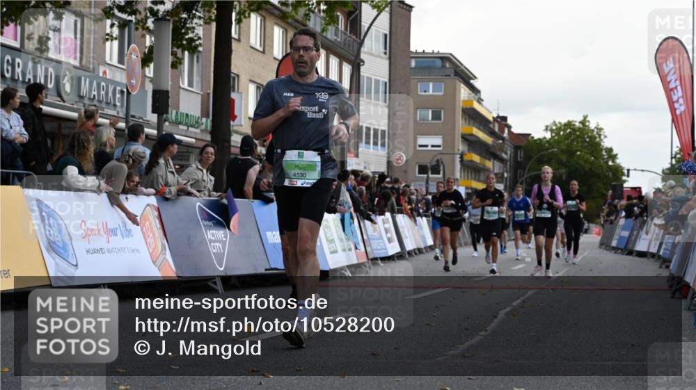 20.09.2026 - PSD Bank Halbmarathon J. Mangold http://msf.ph/oto/10528200 20.09.2026 12:10:42 Ziel 1569, 1756, 2072, 2335, 3122, 3344, 3396, 3475, 3680, 3752, 3877, 4083, 4186, 4530 meine-sportfotos.de