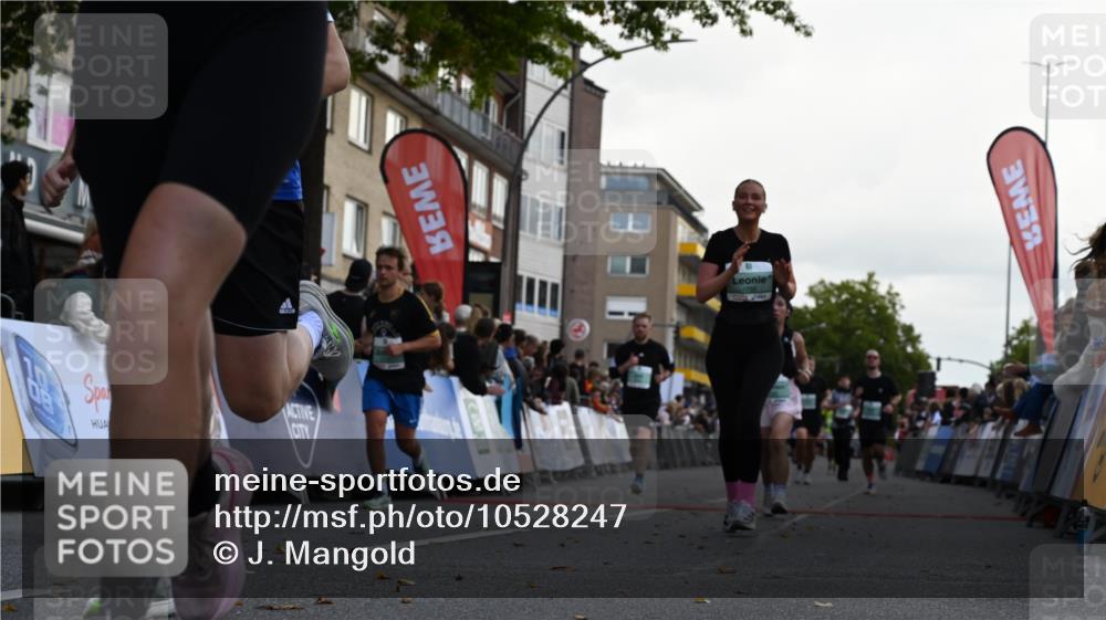 20.09.2026 - PSD Bank Halbmarathon J. Mangold http://msf.ph/oto/10528247 20.09.2026 12:10:48 Ziel 1569, 1756, 2335, 2359, 2602, 2610, 3344, 3396, 3405, 3475, 3680, 3752, 3877, 4530 meine-sportfotos.de