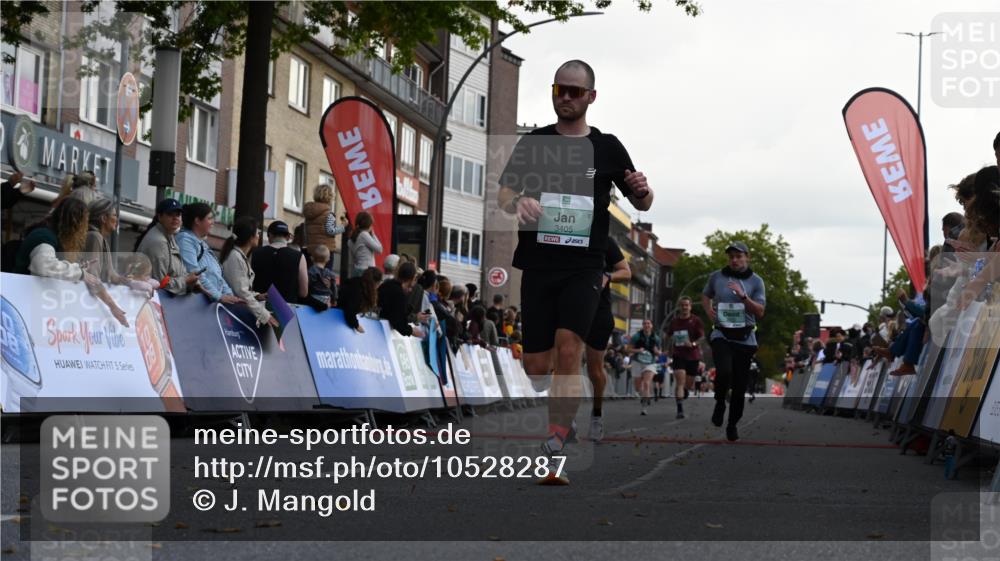 20.09.2026 - PSD Bank Halbmarathon J. Mangold http://msf.ph/oto/10528287 20.09.2026 12:10:53 Ziel 1752, 1756, 2335, 2359, 2602, 2610, 3405, 3475, 3680, 3752, 4401, 4402 meine-sportfotos.de