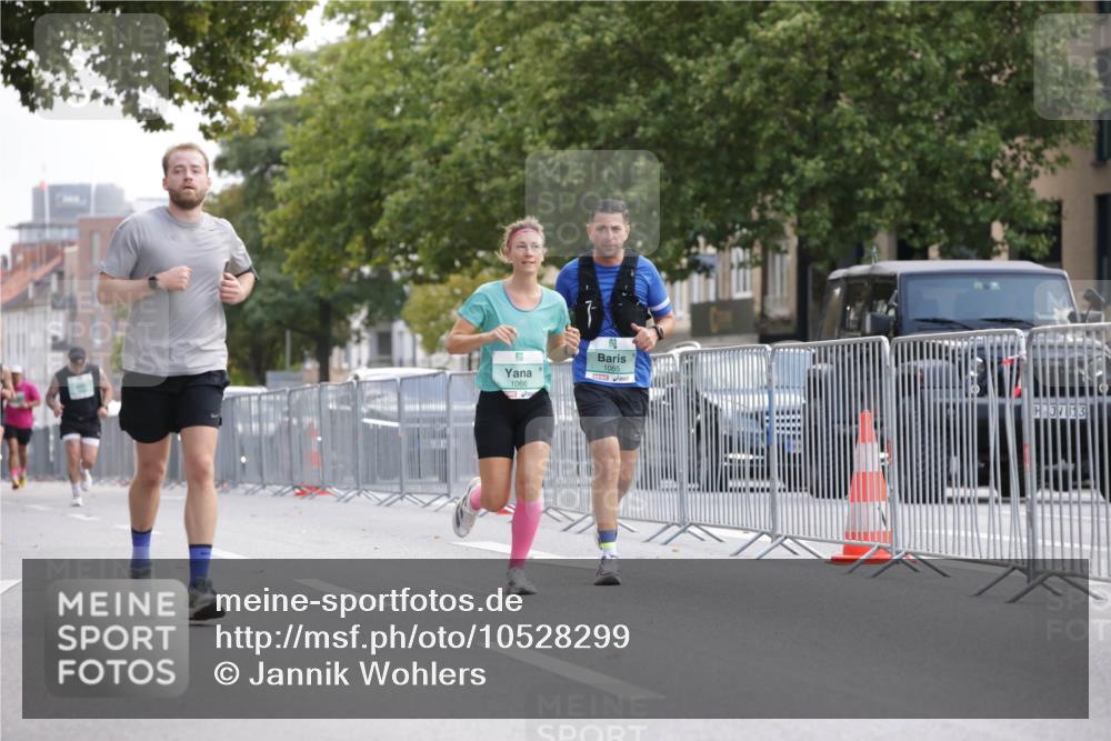 20.09.2026 - PSD Bank Halbmarathon Jannik Wohlers http://msf.ph/oto/10528299 20.09.2026 12:10:58 Laufen 1066, 1065, 13 meine-sportfotos.de