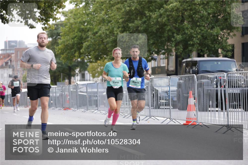 20.09.2026 - PSD Bank Halbmarathon Jannik Wohlers http://msf.ph/oto/10528304 20.09.2026 12:10:58 Laufen 1066, 1065, 013, 1 meine-sportfotos.de