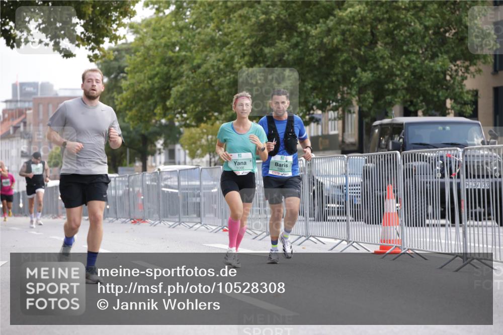 20.09.2026 - PSD Bank Halbmarathon Jannik Wohlers http://msf.ph/oto/10528308 20.09.2026 12:10:58 Laufen 1066, 1065, 13 meine-sportfotos.de