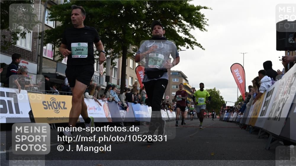 20.09.2026 - PSD Bank Halbmarathon J. Mangold http://msf.ph/oto/10528331 20.09.2026 12:10:56 Ziel 1752, 2335, 2359, 2602, 2610, 3405, 3752, 4401, 4402 meine-sportfotos.de