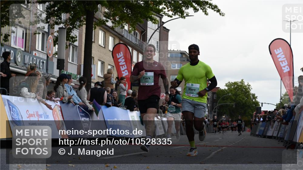 20.09.2026 - PSD Bank Halbmarathon J. Mangold http://msf.ph/oto/10528335 20.09.2026 12:10:57 Ziel 1752, 2359, 2602, 2610, 3405, 4401, 4402 meine-sportfotos.de