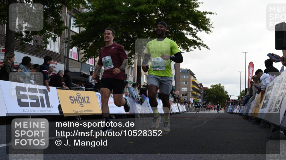 20.09.2026 - PSD Bank Halbmarathon J. Mangold http://msf.ph/oto/10528352 20.09.2026 12:10:59 Ziel 1752, 2602, 2610, 3405, 4401, 4402 meine-sportfotos.de