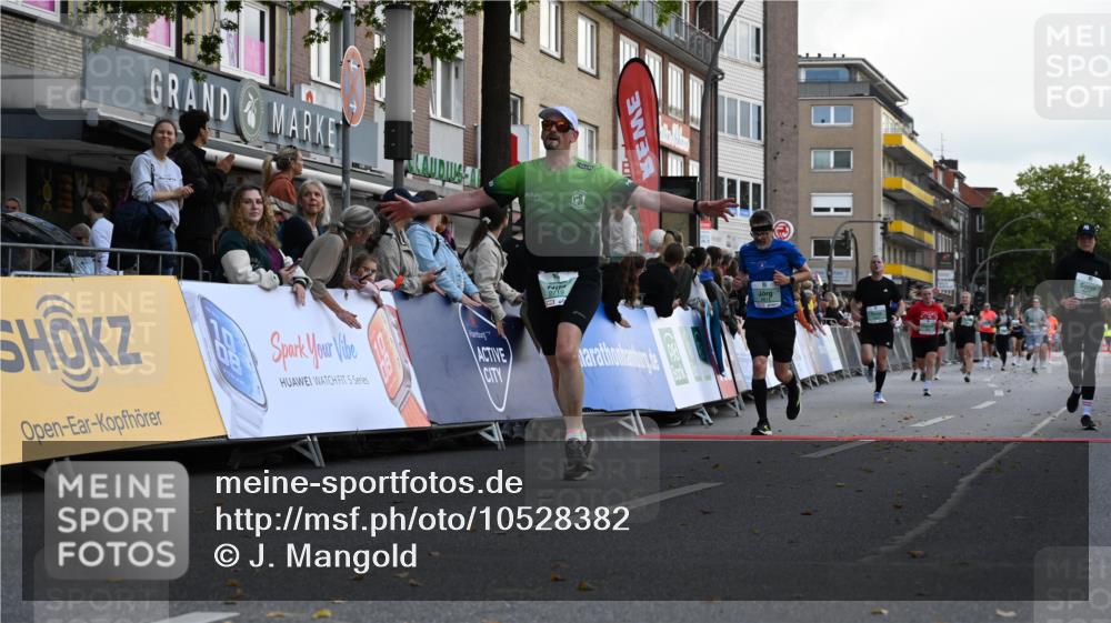 20.09.2026 - PSD Bank Halbmarathon J. Mangold http://msf.ph/oto/10528382 20.09.2026 12:11:07 Ziel 1478, 2357, 2719, 2739, 3814 meine-sportfotos.de