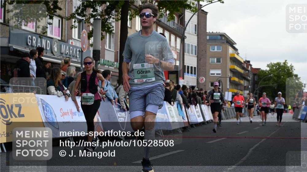 20.09.2026 - PSD Bank Halbmarathon J. Mangold http://msf.ph/oto/10528508 20.09.2026 12:11:17 Ziel 1267, 1579, 2357, 2368, 2475, 2739, 2893, 3145, 3172, 3261, 3853, 4452 meine-sportfotos.de