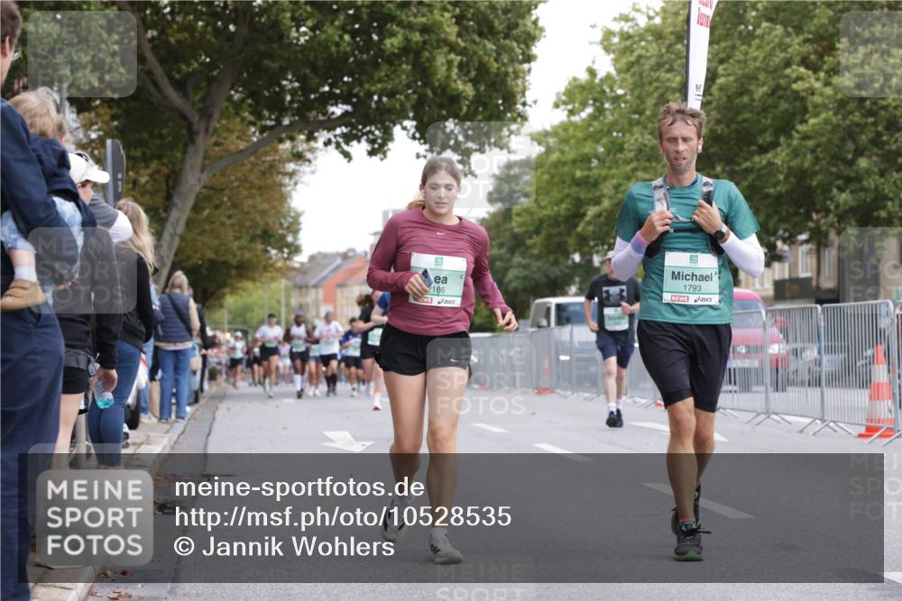 20.09.2026 - PSD Bank Halbmarathon Jannik Wohlers http://msf.ph/oto/10528535 20.09.2026 12:15:06 Laufen 147, 2166, 1793 meine-sportfotos.de