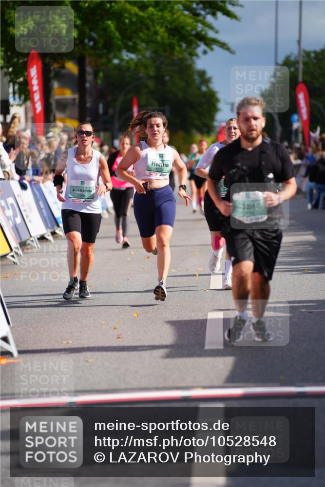 20.09.2026 - PSD Bank Halbmarathon LAZAROV Photography http://msf.ph/oto/10528548 20.09.2026 12:09:10 Ziel 1290, 1534, 2188, 2621, 3250, 3279, 3690, 4046 meine-sportfotos.de