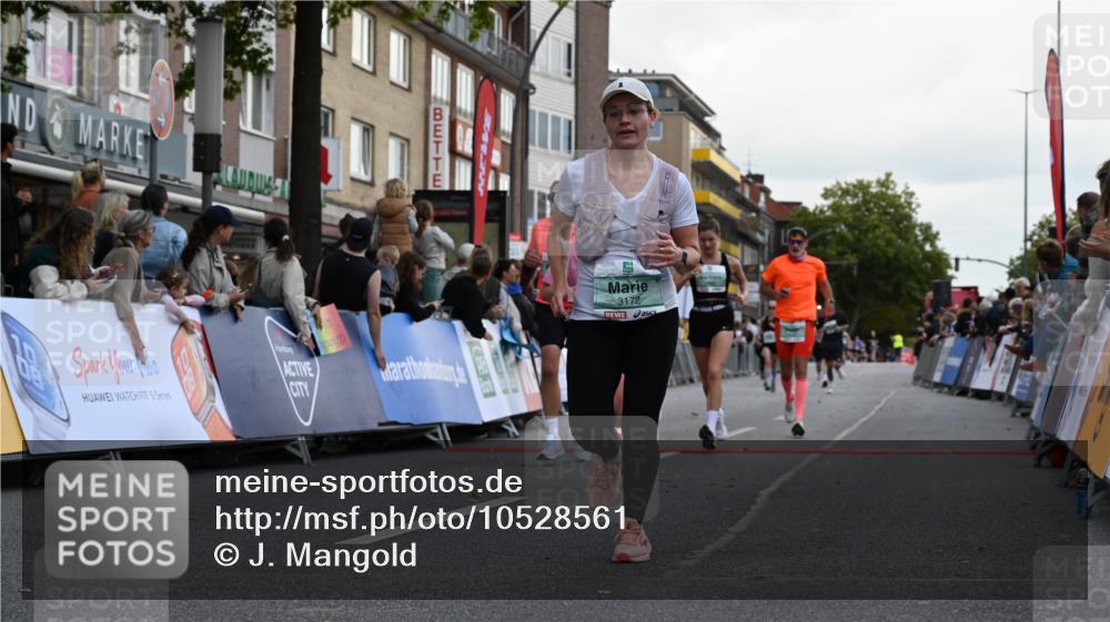 20.09.2026 - PSD Bank Halbmarathon J. Mangold http://msf.ph/oto/10528561 20.09.2026 12:11:23 Ziel 1267, 1579, 2243, 2368, 2475, 2893, 3172, 3261, 3853, 3854, 4129, 4452 meine-sportfotos.de