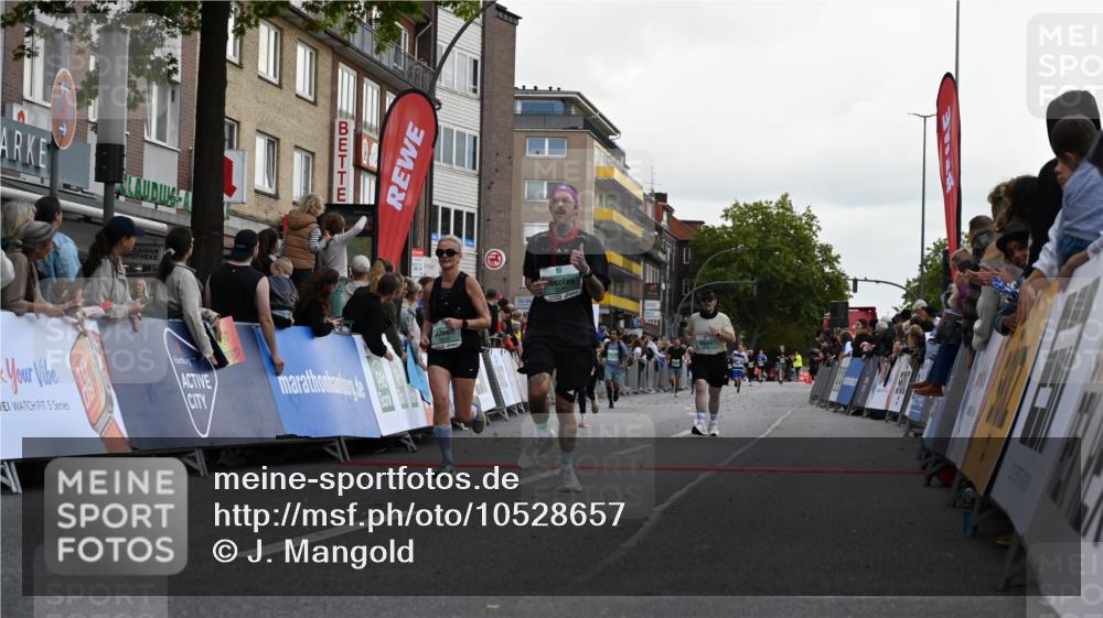 20.09.2026 - PSD Bank Halbmarathon J. Mangold http://msf.ph/oto/10528657 20.09.2026 12:11:30 Ziel 1579, 1858, 2081, 2243, 2475, 3094, 3210, 3853, 3854, 4129 meine-sportfotos.de