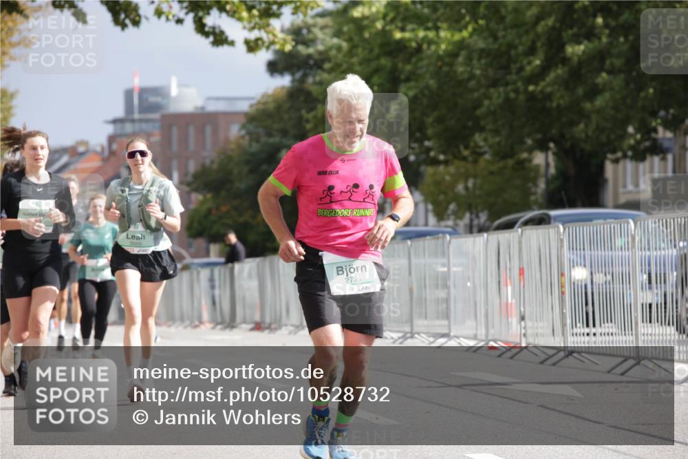 20.09.2026 - PSD Bank Halbmarathon Jannik Wohlers http://msf.ph/oto/10528732 20.09.2026 12:16:04 Laufen 3055, 2721 meine-sportfotos.de