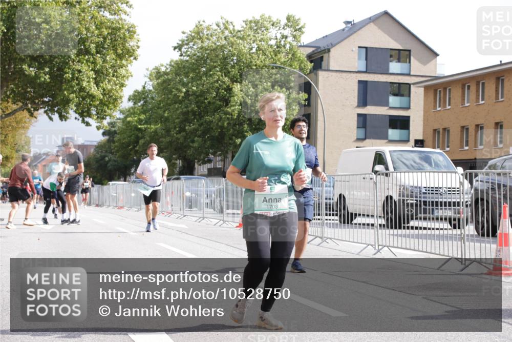 20.09.2026 - PSD Bank Halbmarathon Jannik Wohlers http://msf.ph/oto/10528750 20.09.2026 12:16:15 Laufen 1703 meine-sportfotos.de