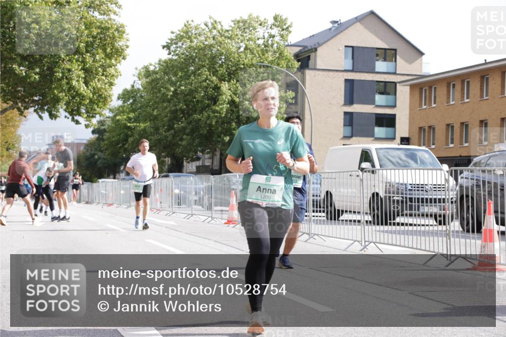 20.09.2026 - PSD Bank Halbmarathon Jannik Wohlers http://msf.ph/oto/10528754 20.09.2026 12:16:15 Laufen 5, 1703 meine-sportfotos.de