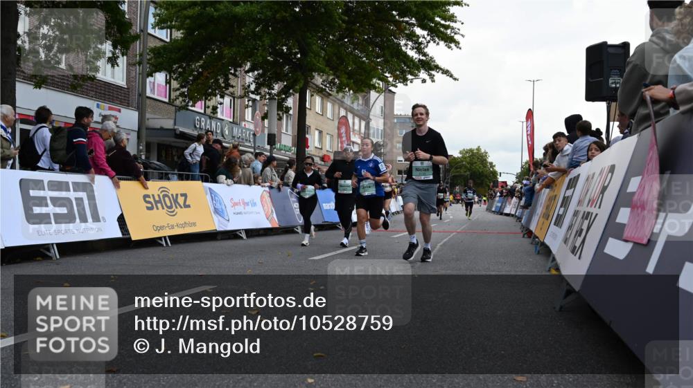 20.09.2026 - PSD Bank Halbmarathon J. Mangold http://msf.ph/oto/10528759 20.09.2026 12:12:02 Ziel 1419, 1420, 1967, 3019, 3098, 3133, 3224, 4050, 4510, 4798 meine-sportfotos.de