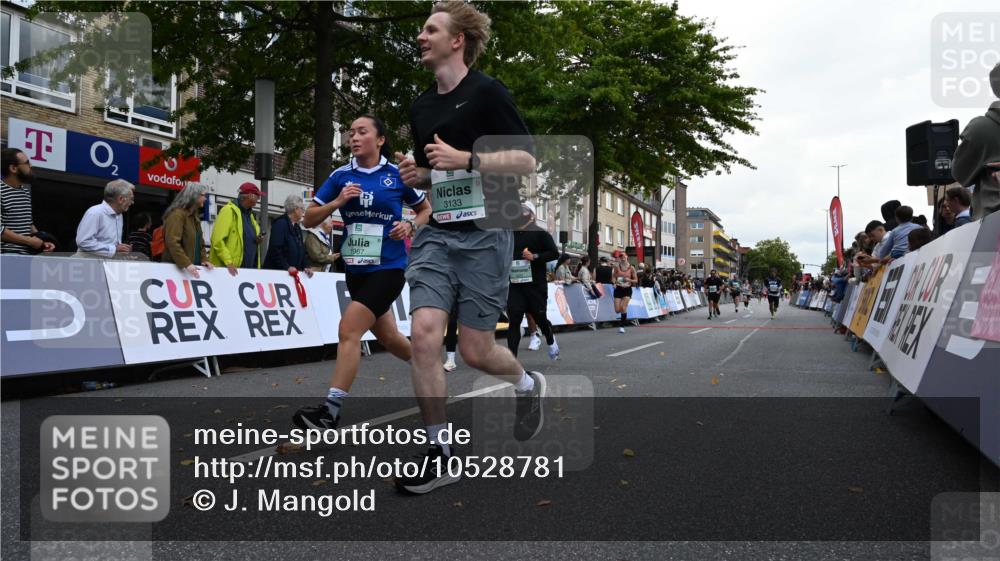 20.09.2026 - PSD Bank Halbmarathon J. Mangold http://msf.ph/oto/10528781 20.09.2026 12:12:04 Ziel 1419, 1420, 1967, 3019, 3098, 3133, 3224, 4050, 4510, 4798 meine-sportfotos.de