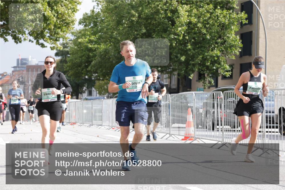 20.09.2026 - PSD Bank Halbmarathon Jannik Wohlers http://msf.ph/oto/10528800 20.09.2026 12:16:29 Laufen 2259, 3126, 1626 meine-sportfotos.de