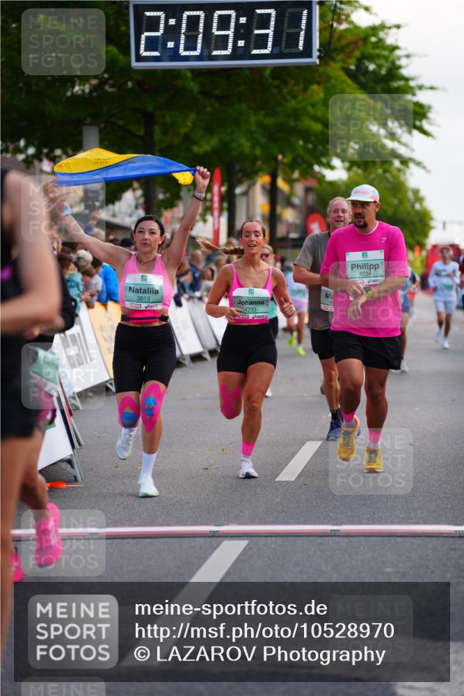 20.09.2026 - PSD Bank Halbmarathon LAZAROV Photography http://msf.ph/oto/10528970 20.09.2026 12:09:31 Ziel 1031, 1176, 3339, 3658, 3813, 4064, 4233, 4234, 4559, 4563 meine-sportfotos.de