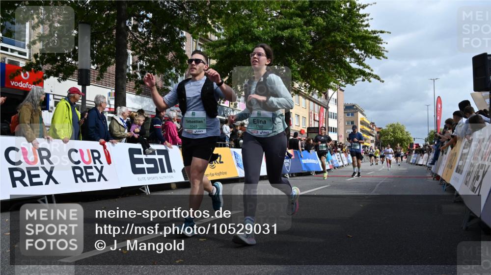 20.09.2026 - PSD Bank Halbmarathon J. Mangold http://msf.ph/oto/10529031 20.09.2026 12:12:52 Ziel 1030, 1045, 1125, 1341, 1702, 4466, 4668 meine-sportfotos.de