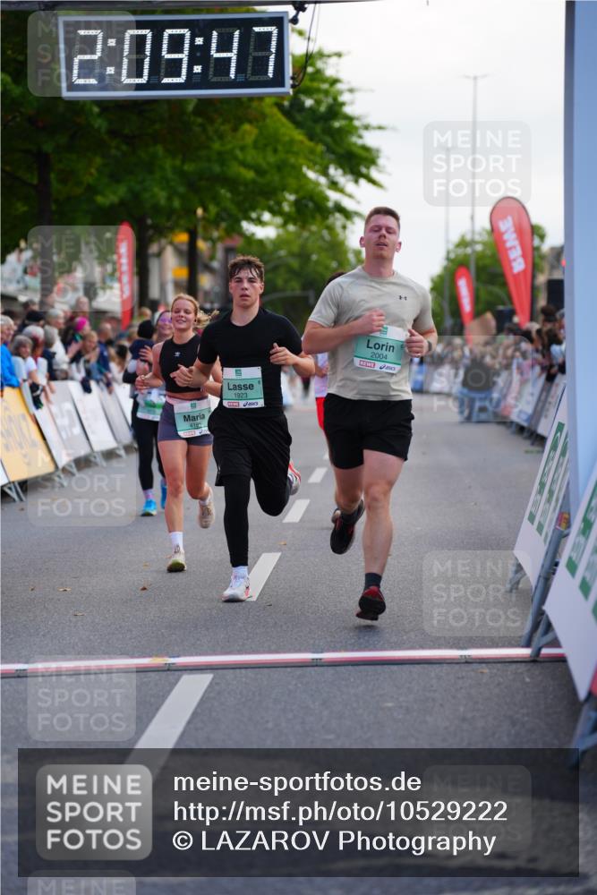 20.09.2026 - PSD Bank Halbmarathon LAZAROV Photography http://msf.ph/oto/10529222 20.09.2026 12:09:47 Ziel 1772, 1923, 2004, 2025, 2198, 3816, 4030, 4185, 4196 meine-sportfotos.de