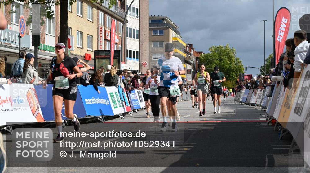 20.09.2026 - PSD Bank Halbmarathon J. Mangold http://msf.ph/oto/10529341 20.09.2026 12:13:39 Ziel 1038, 1049, 1339, 1380, 1387, 1463, 1490, 1524, 2091, 2162, 2604, 2856, 3030, 3792, 4283, 4444 meine-sportfotos.de