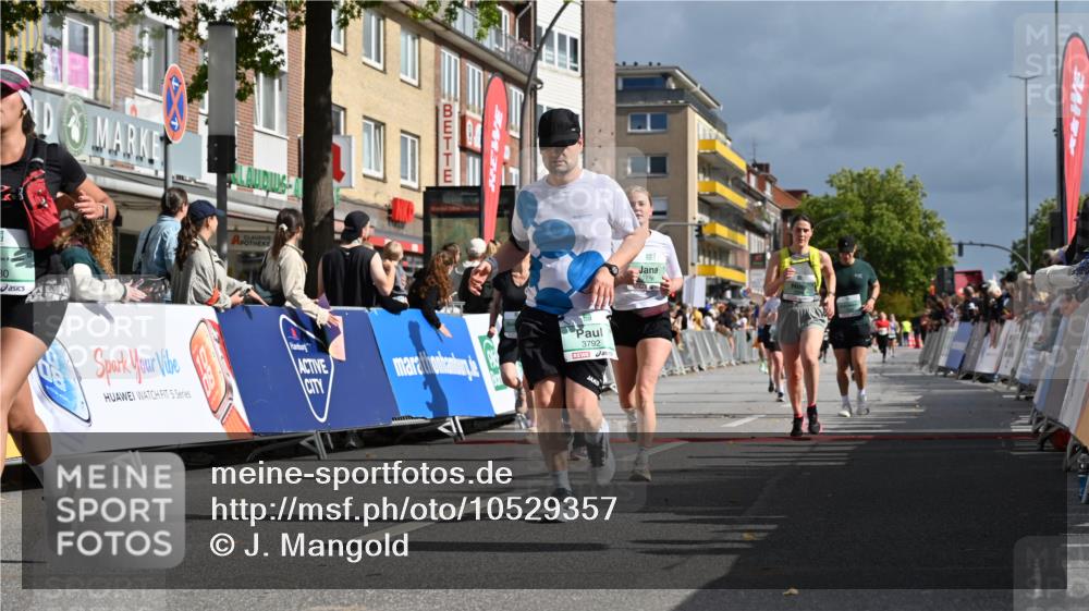 20.09.2026 - PSD Bank Halbmarathon J. Mangold http://msf.ph/oto/10529357 20.09.2026 12:13:40 Ziel 1049, 1339, 1380, 1387, 1463, 1490, 1524, 2091, 2162, 2604, 2856, 3030, 3792, 4283, 4444 meine-sportfotos.de