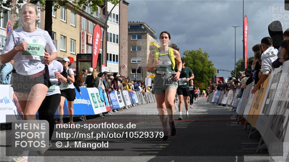 20.09.2026 - PSD Bank Halbmarathon J. Mangold http://msf.ph/oto/10529379 20.09.2026 12:13:42 Ziel 1049, 1109, 1339, 1380, 1387, 1397, 1463, 1490, 1524, 2091, 2162, 2604, 2856, 3030, 3792, 4283, 4444 meine-sportfotos.de